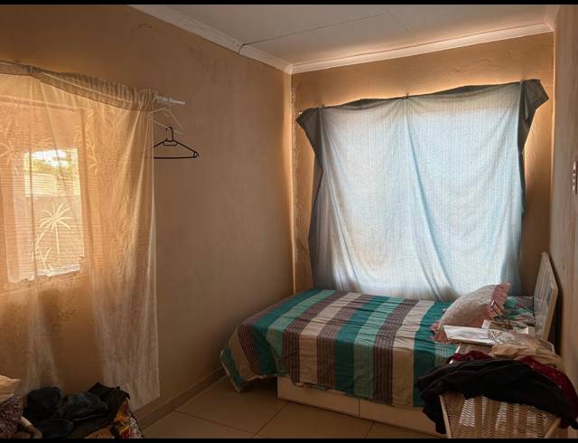 2 BEDROOM FREEHOLD FOR SALE IN SOSHANGUVE S